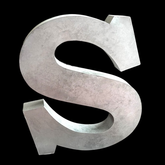 Metal Wall Letter S – Rustic Industrial Initial Decor 11x9.5 - Picture 4 of 6